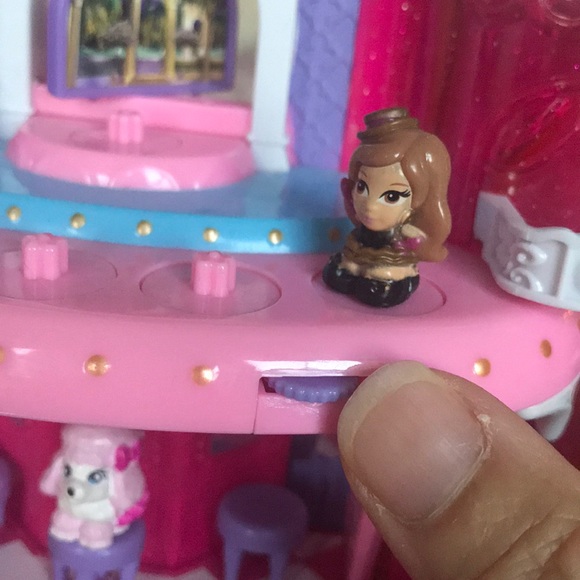 Barbie Squinkies Dance Stage Set - Picture 7 of 11